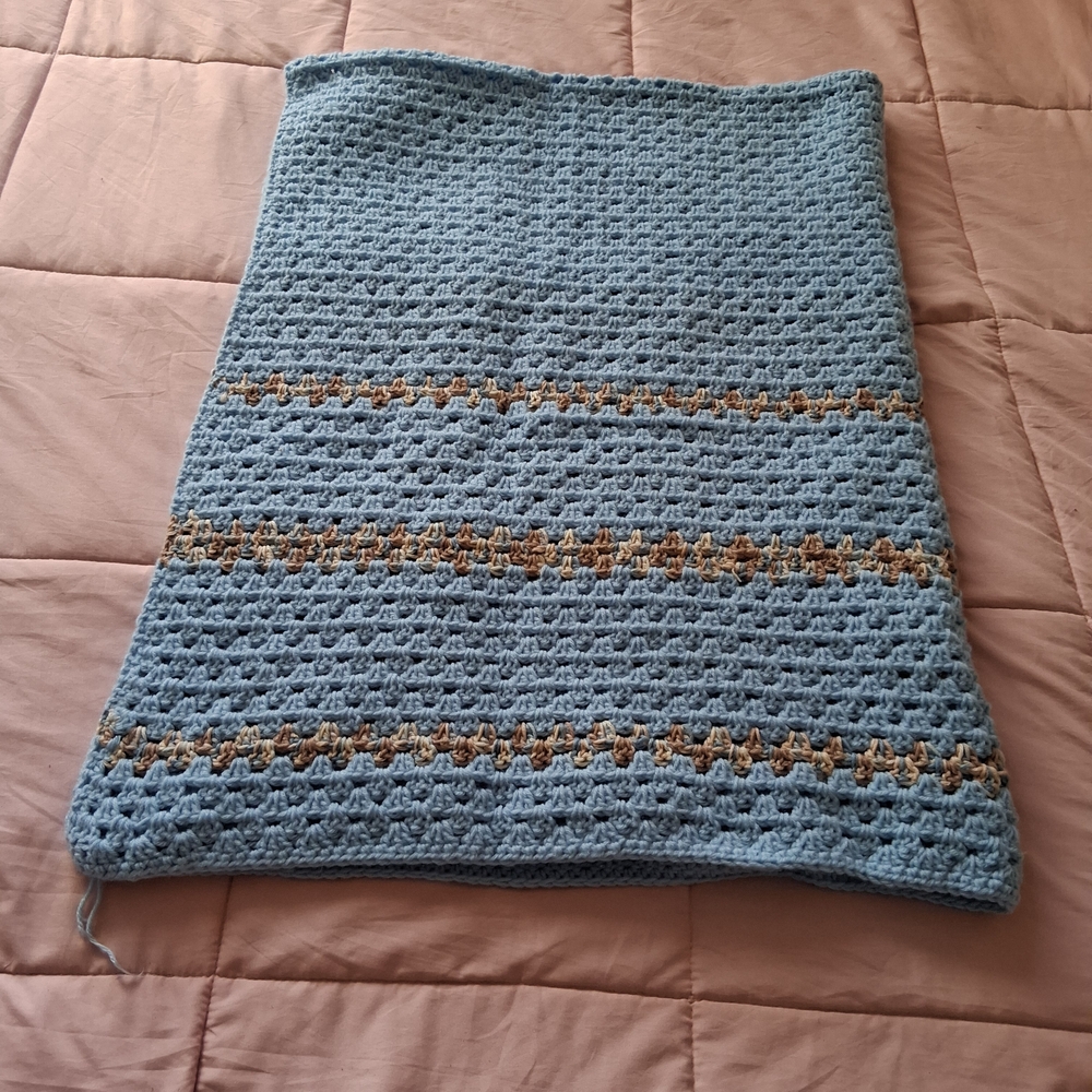 Cozy Blue and Tan Knitted Throw Blanket